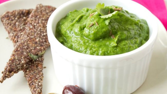 cheesy-flaxseed-crackers