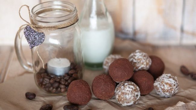 maca-chocolate-bliss-balls